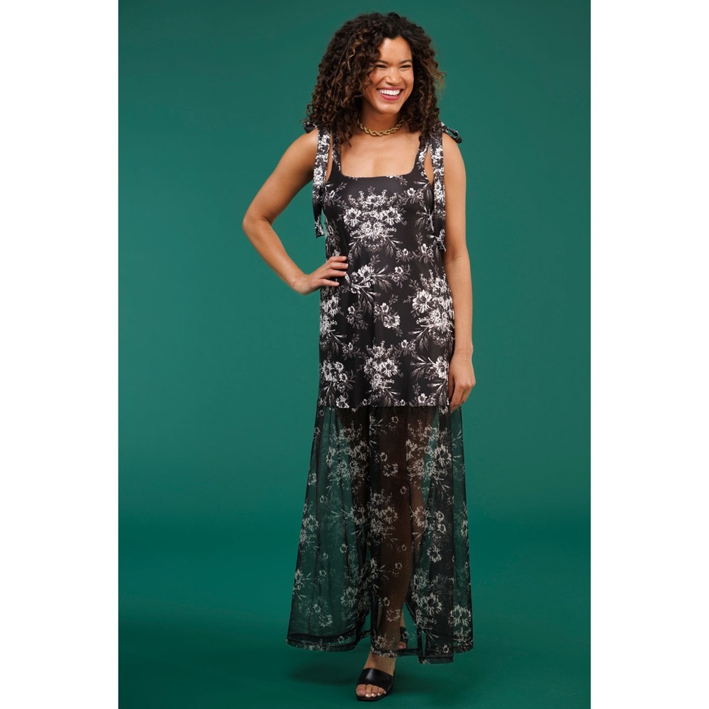 Smith & Quinn Amelie Dress - Masquerade Women’s size small maxi